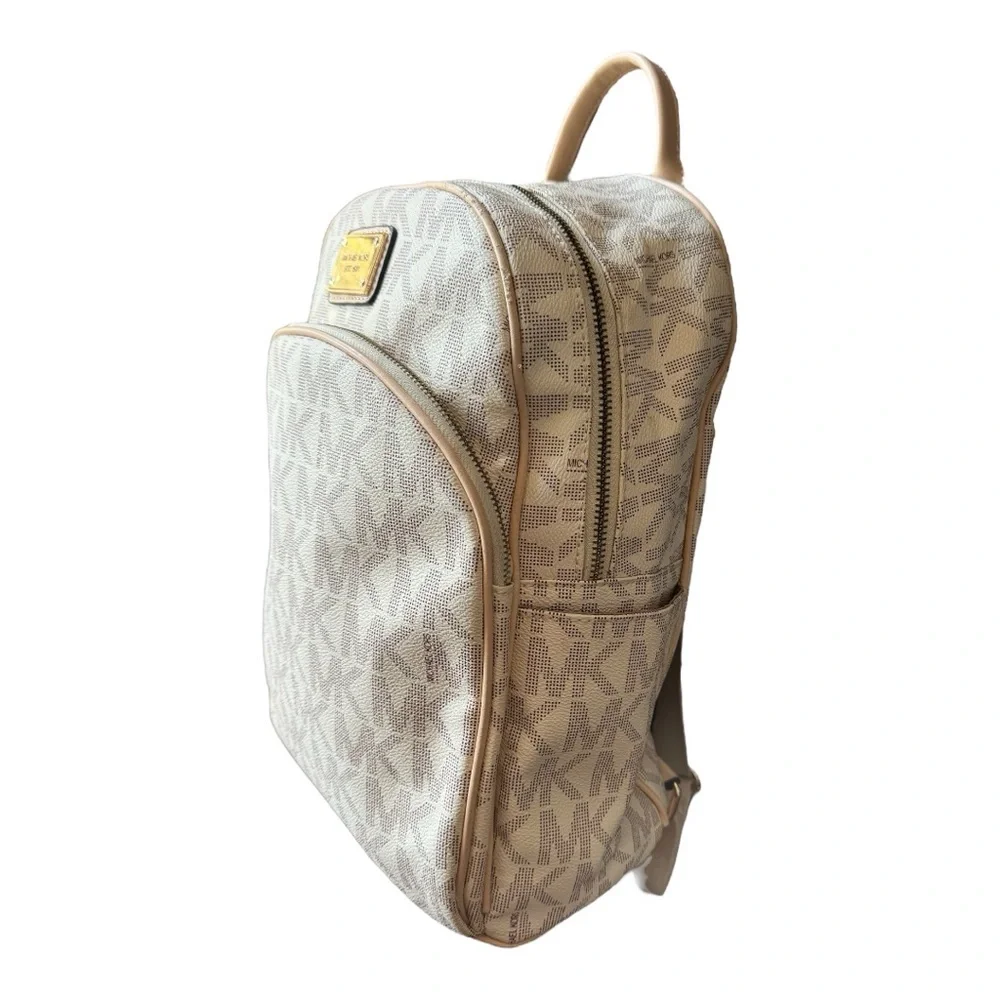 Michael Kors Jet Set Backpack - Picture 6 of 10